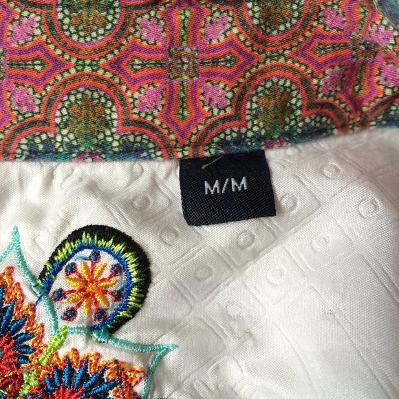 Robert Graham Striped Button Front Shirt Medium Multicolor Contrast Flip Cuffs - Picture 5 of 9